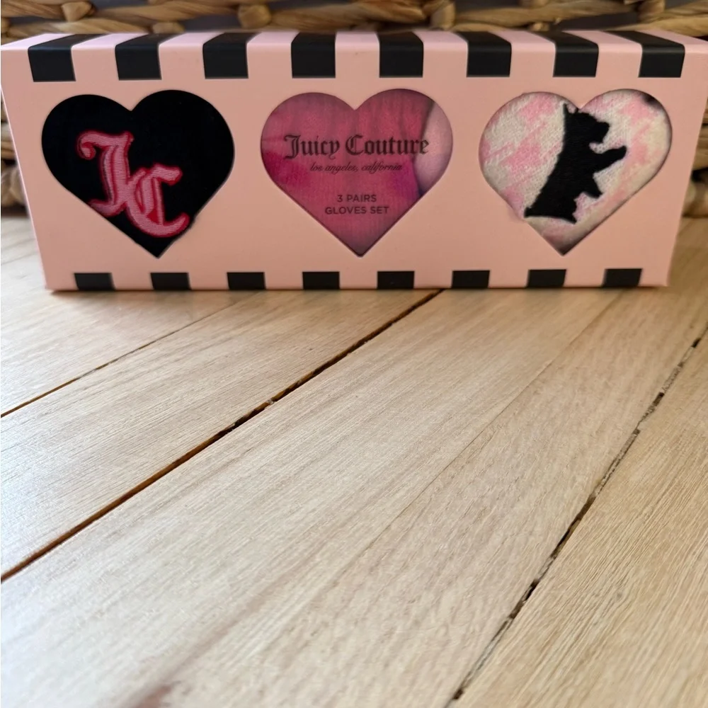 Juicy couture three pack glove set